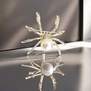 Gold Tone Alloy Spider Pin Brooch Faux White Pearl Gothic Halloween Rhinestones